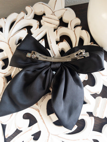 MILAN BOW HAIR CLIP