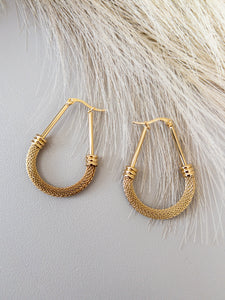 LOVER HOOP EARRINGS