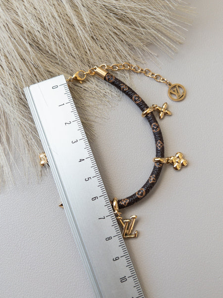 FRANCI CHARM BRACELET