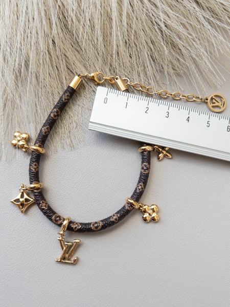 FRANCI CHARM BRACELET